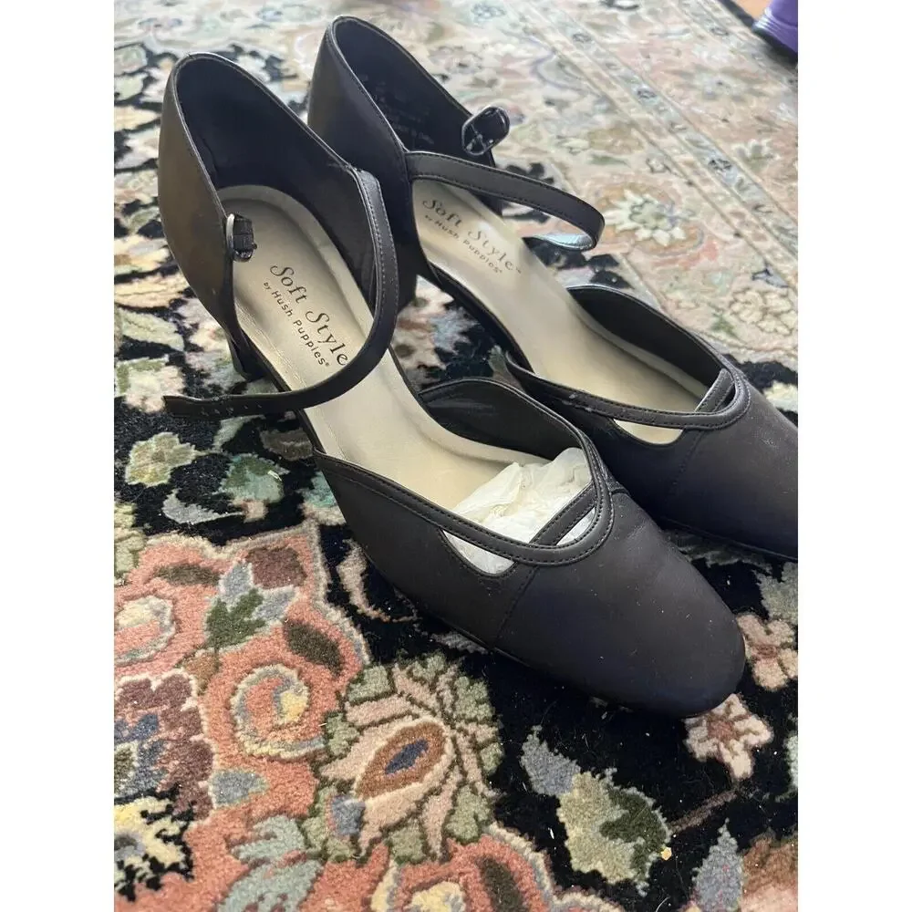 Soft Style By Hush Puppies Womens Size 7 Black Ankle Strap Comfort Focused Pumps